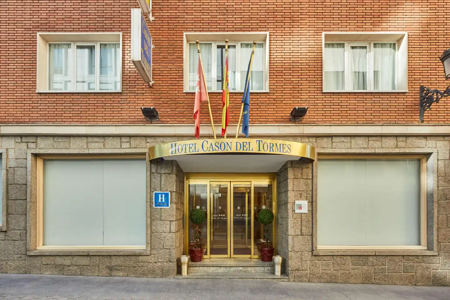 Casón del Tormes Aussenansicht