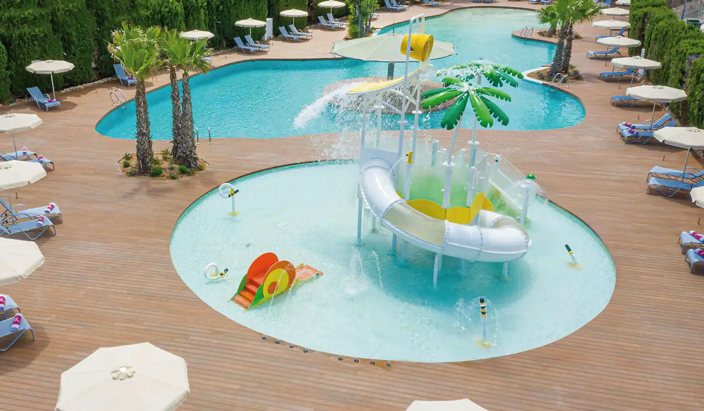 JS Portocolom Suites Pool