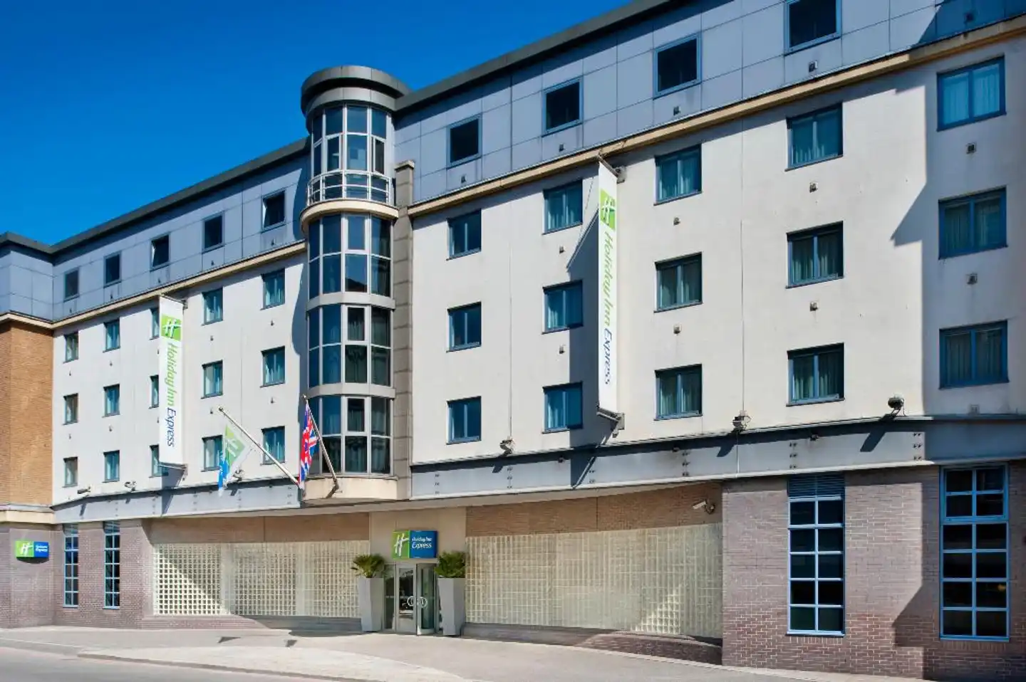 Holiday Inn Express London - City Aussenansicht