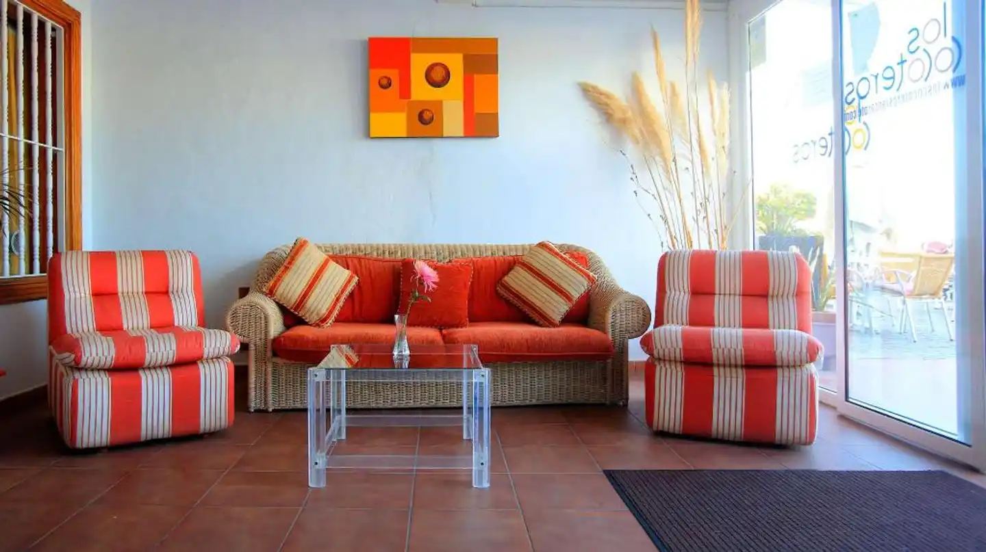 Los Cocoteros Lobby