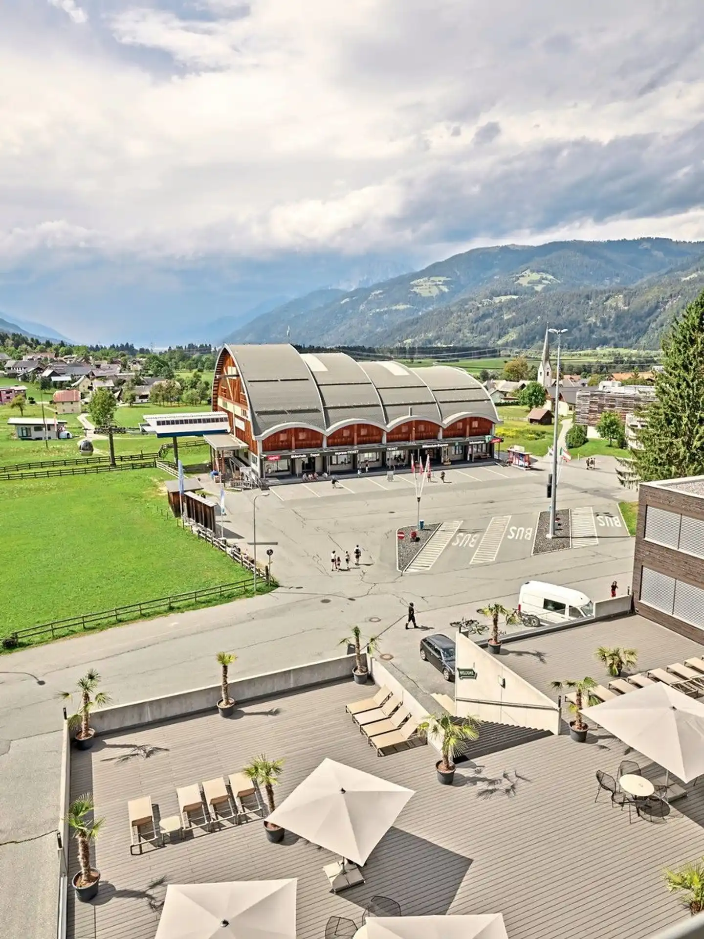 Arena Franz Ferdinand Nassfeld Landschaft