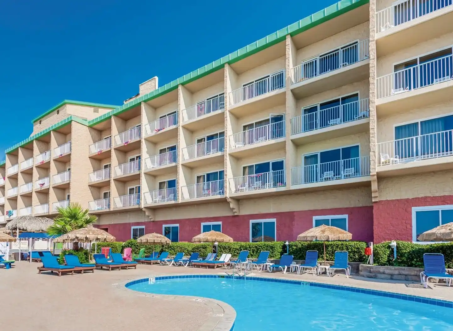 Hampton Inn Pensacola Beach Pool