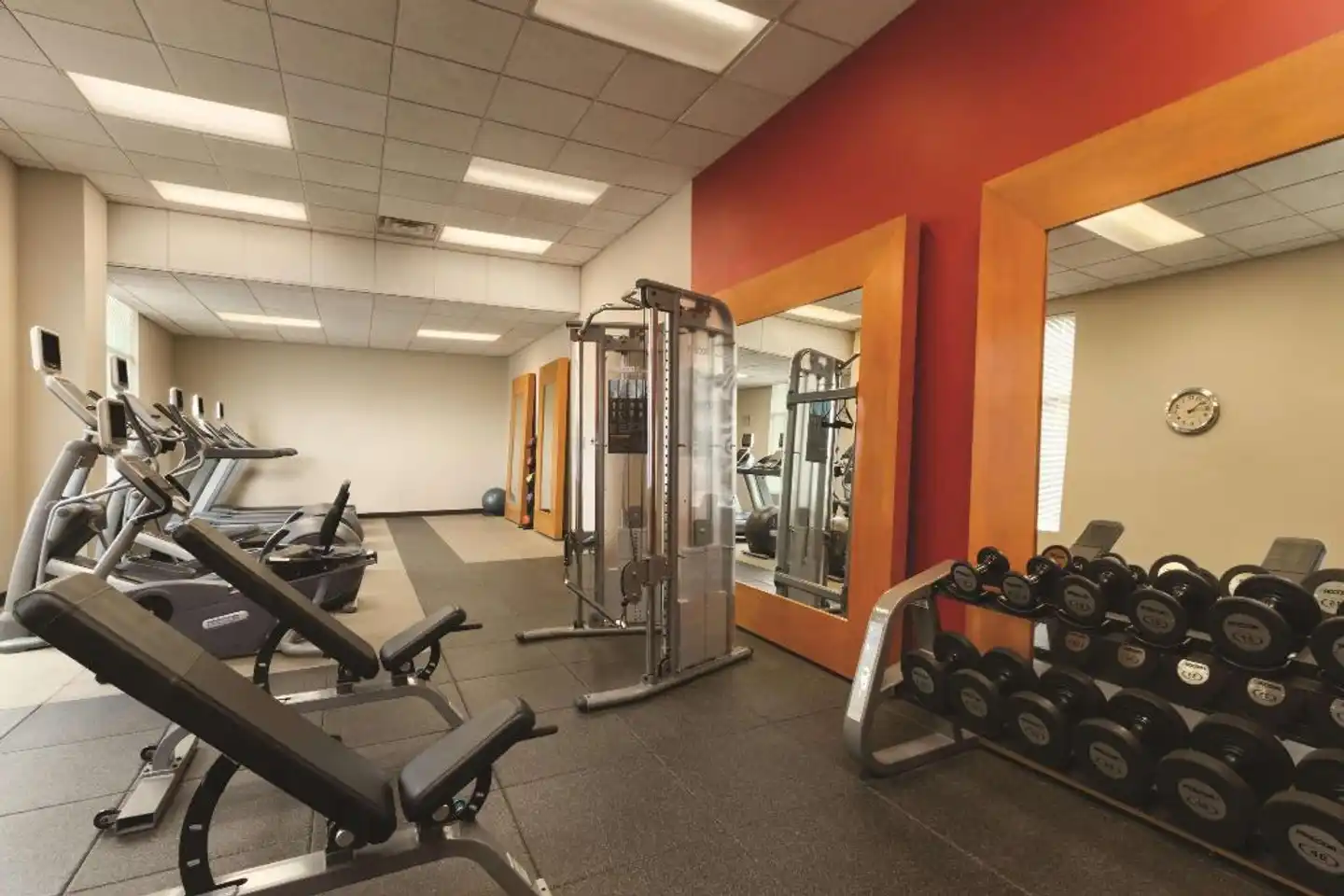 Embassy Suites by Hilton Portland - Airport Sport und Entertainment