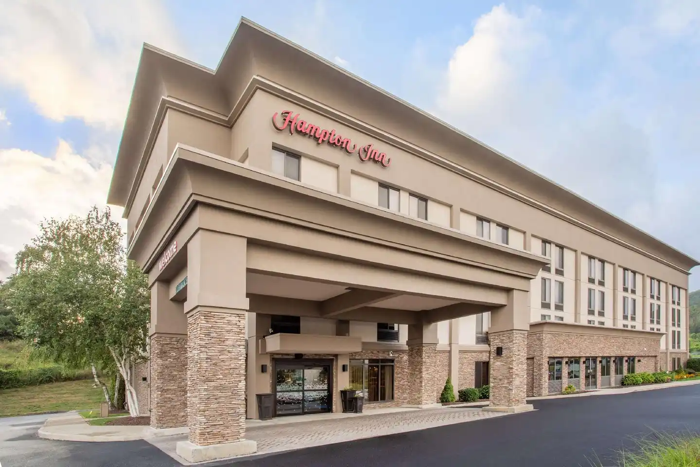 Hampton Inn Fishkill Aussenansicht
