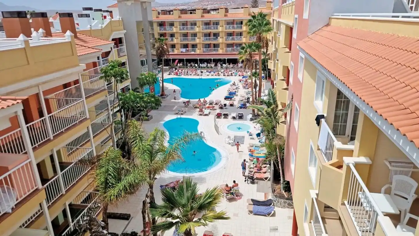 Chatur Costa Caleta Aussenansicht