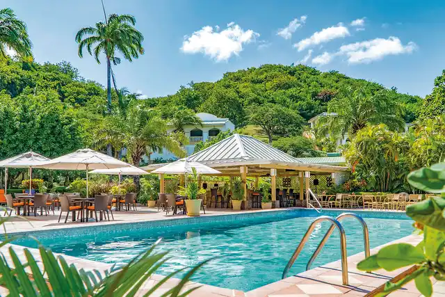 Blue Horizons Garden Resort Pool