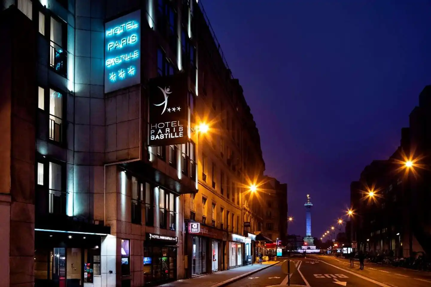 Paris Bastille Aussenansicht