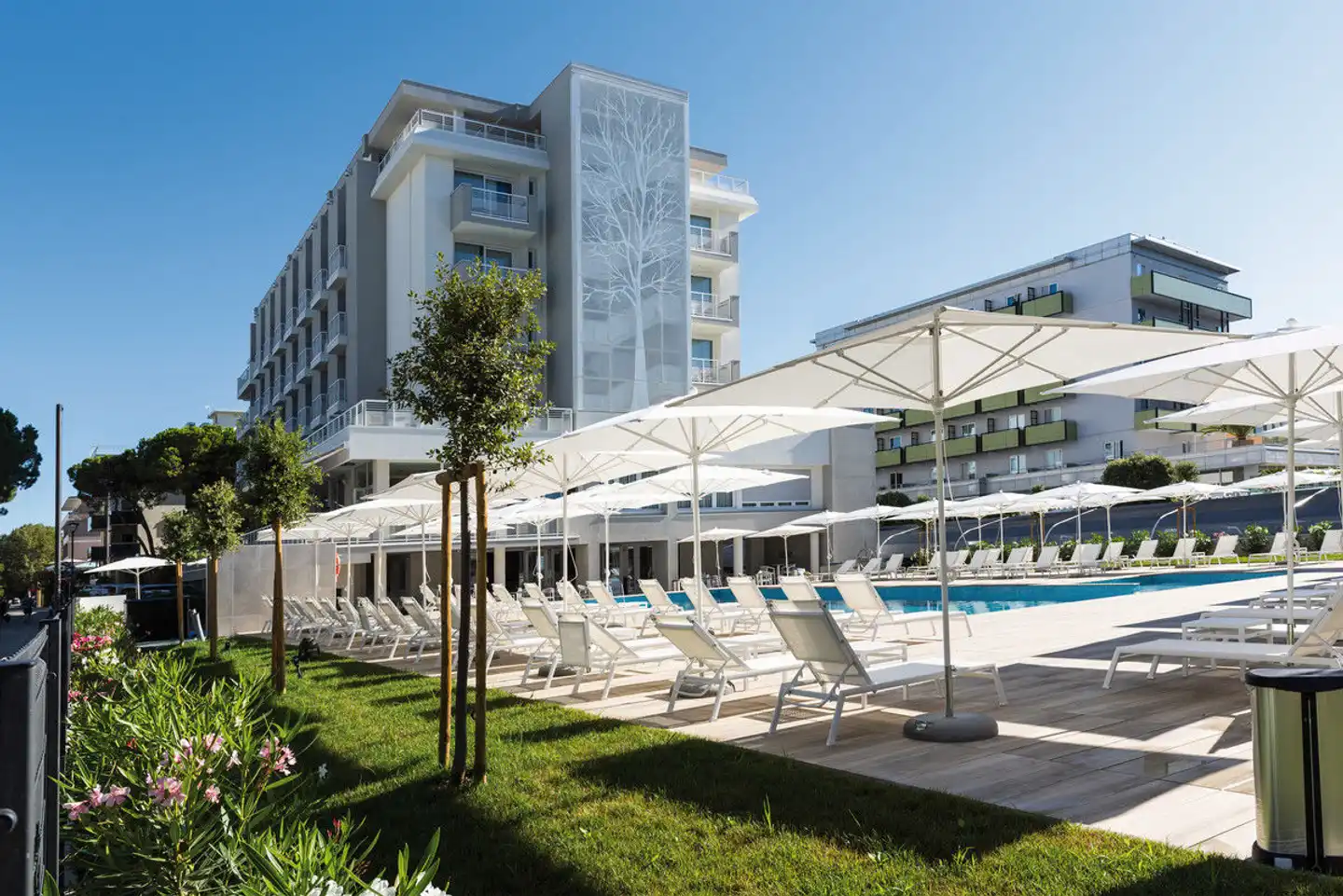 Life Hotel Aussenansicht