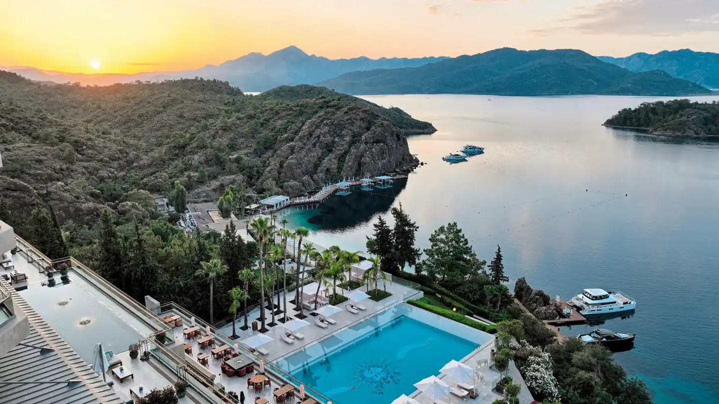 D Maris Bay Pool