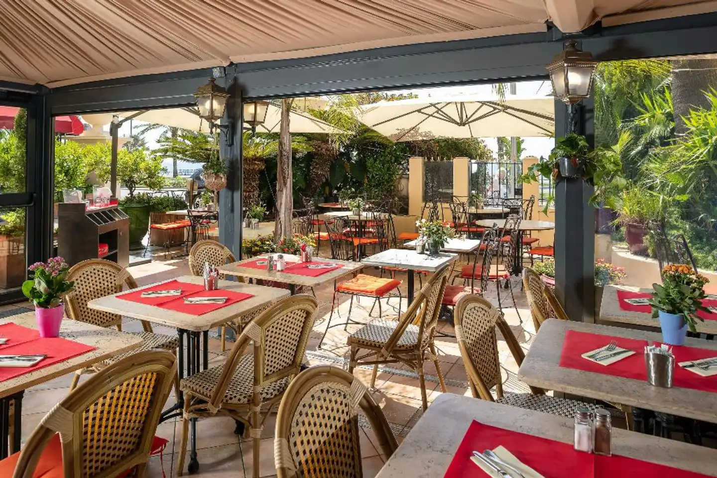 West End Terrasse