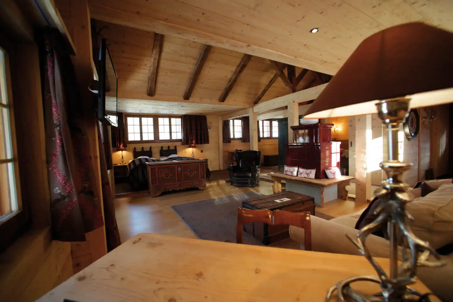 Relais & Châteaux Waldhotel Doldenhorn Lobby