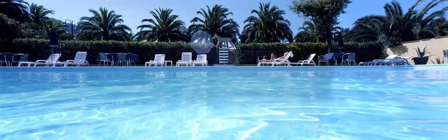 Della Baia Pool