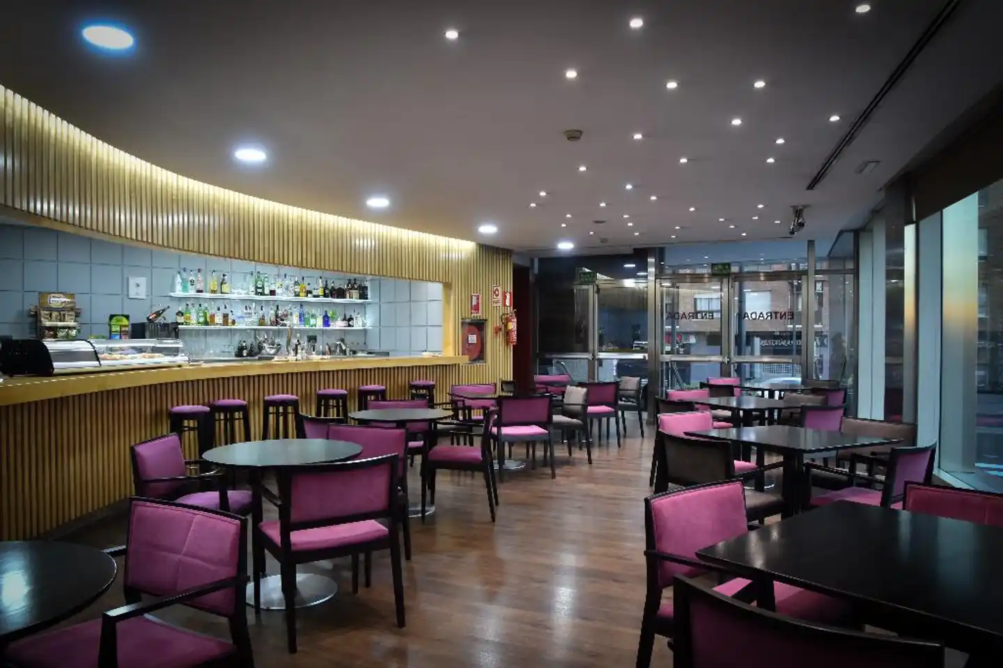 Senator Parque Central Hotel Bar