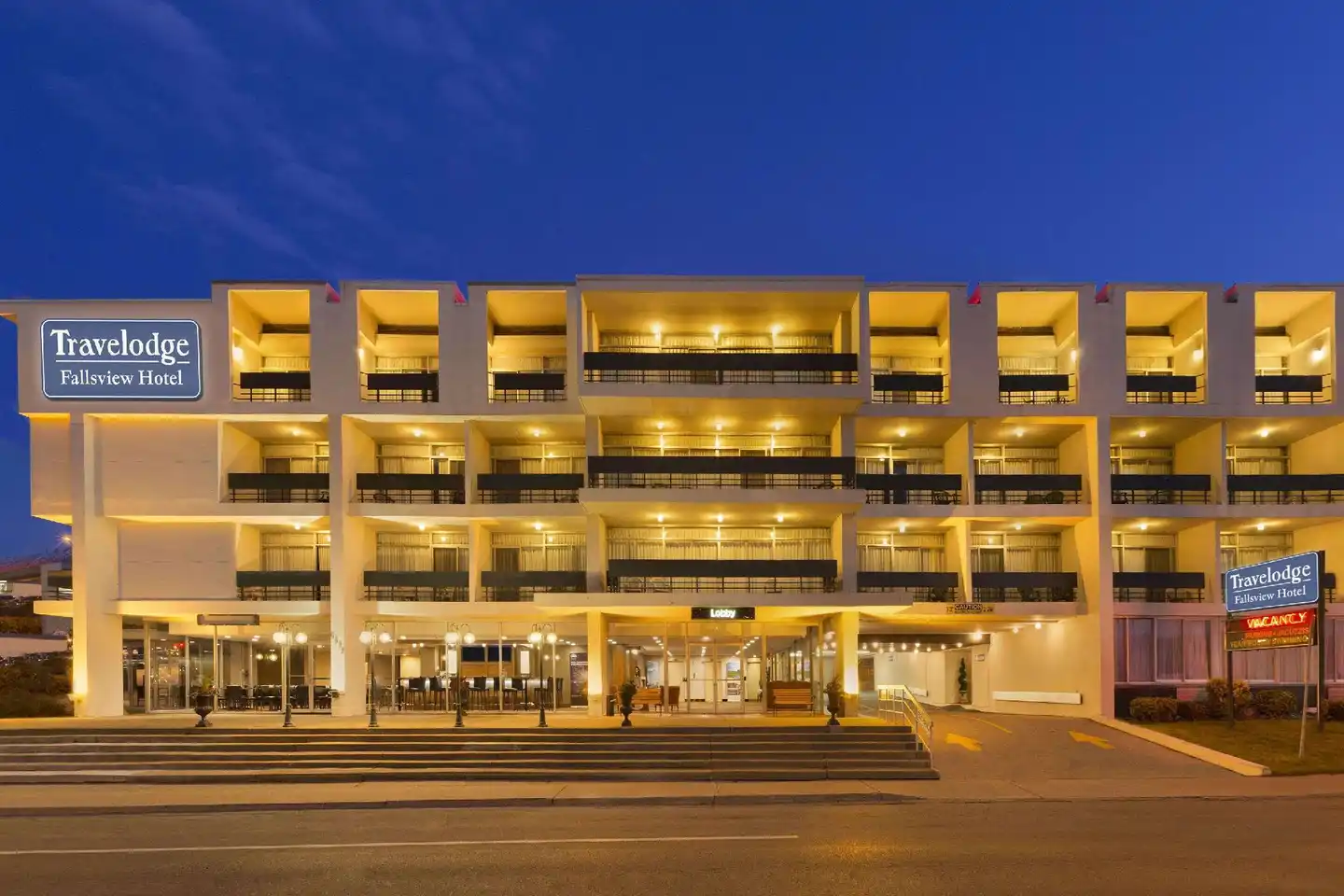 Travelodge by Wyndham Niagara Falls Fallsview Aussenansicht