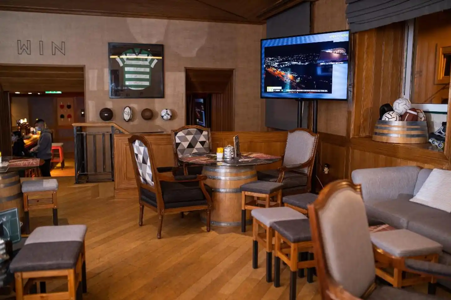 Real Palacio Bar