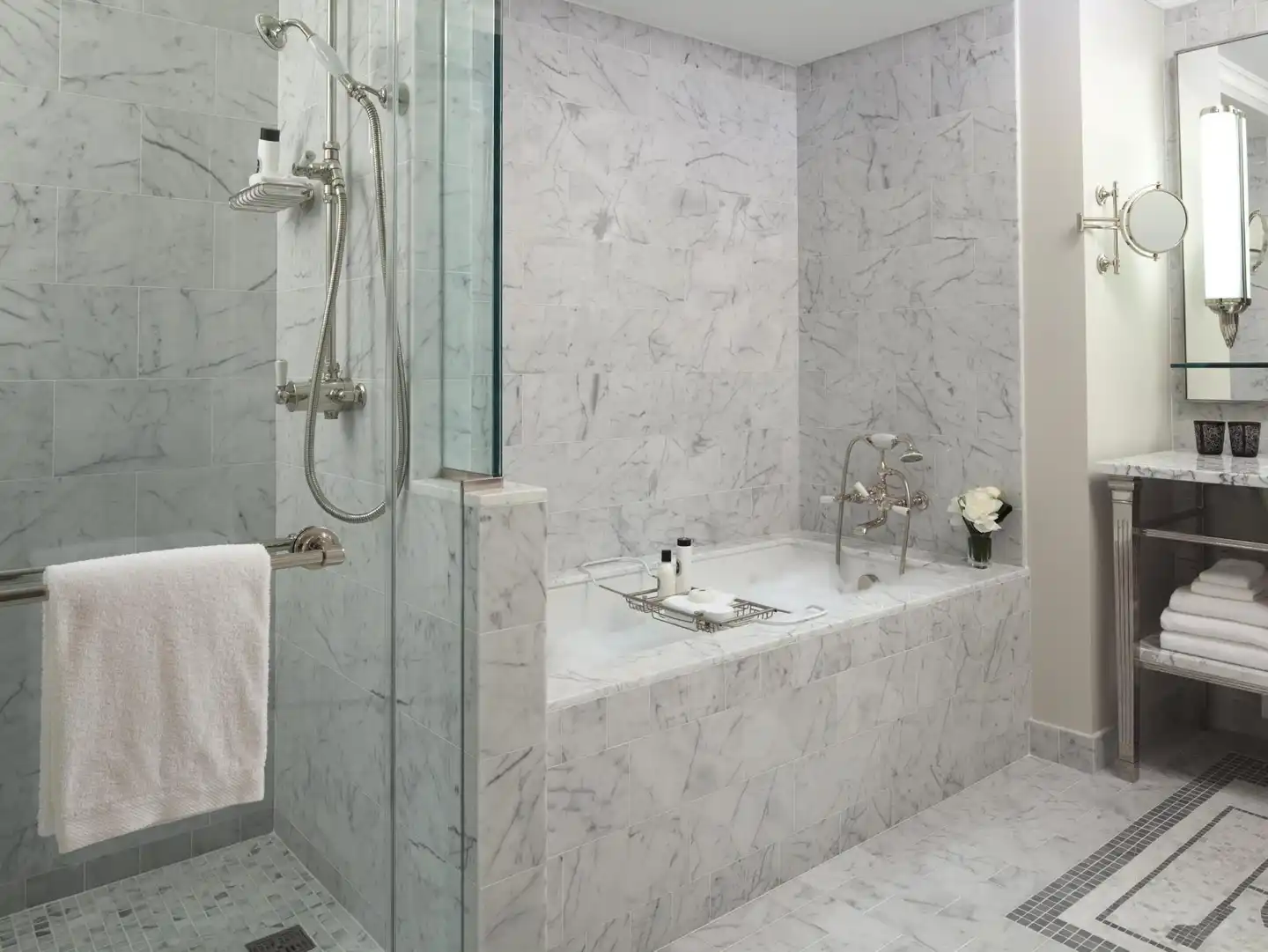 The Surrey Badezimmer