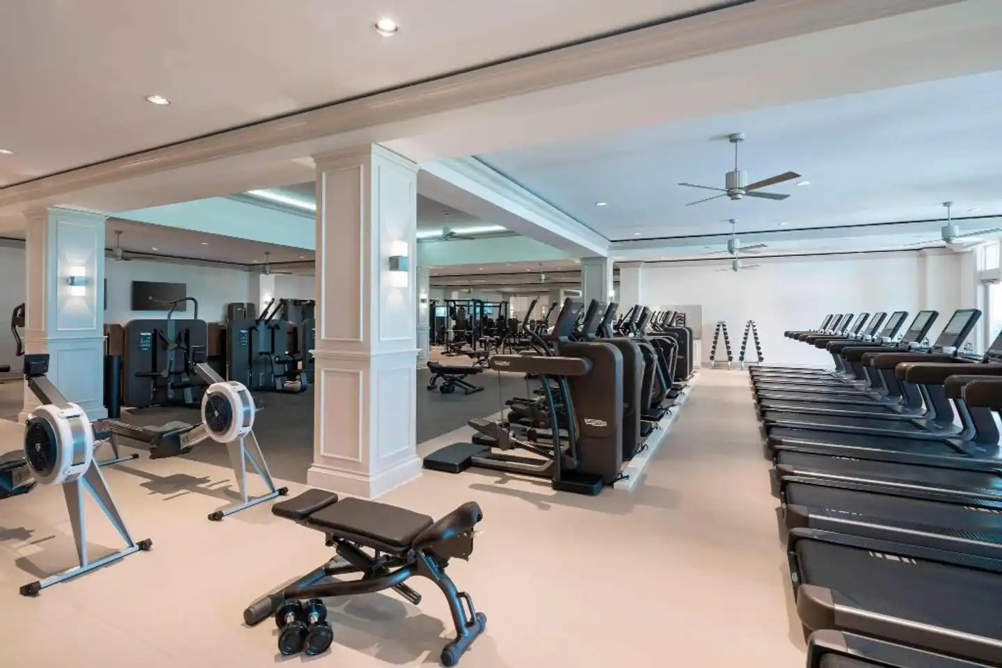 JW Marriott Orlando, Grande Lakes Sport und Entertainment