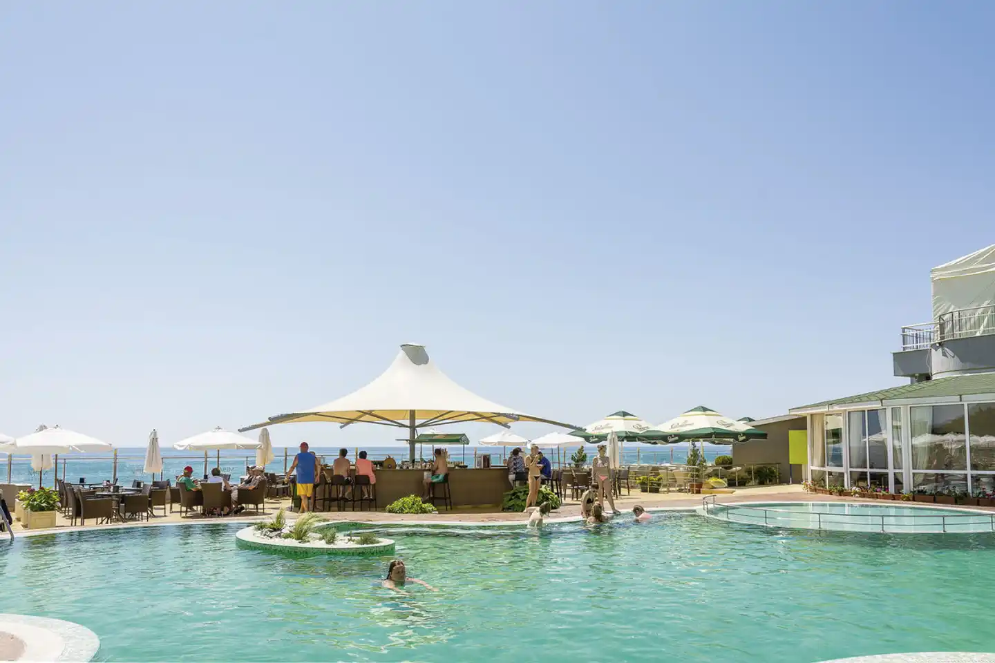 MPM Hotel Arsena Pool