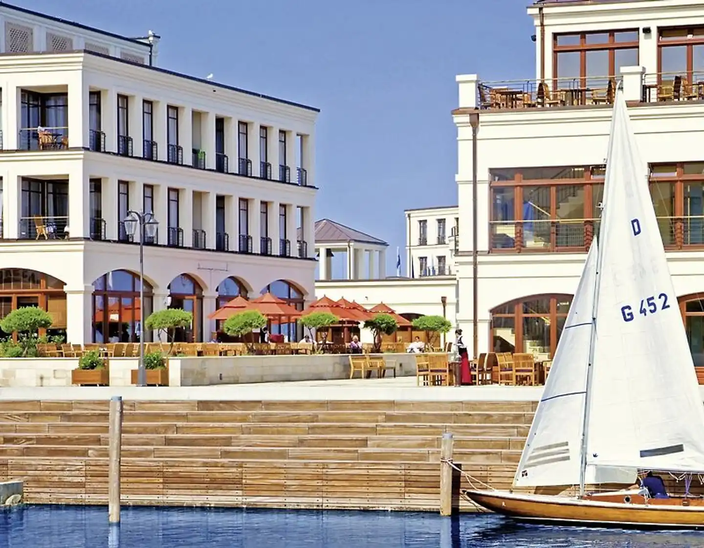 Yachthafenresidenz Hohe Düne Aussenansicht