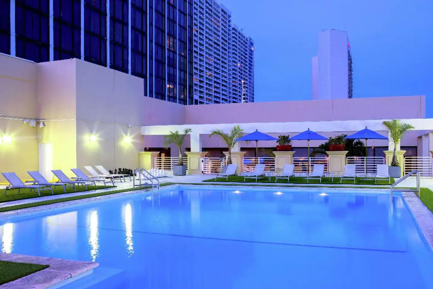 Hilton Miami Downtown Pool