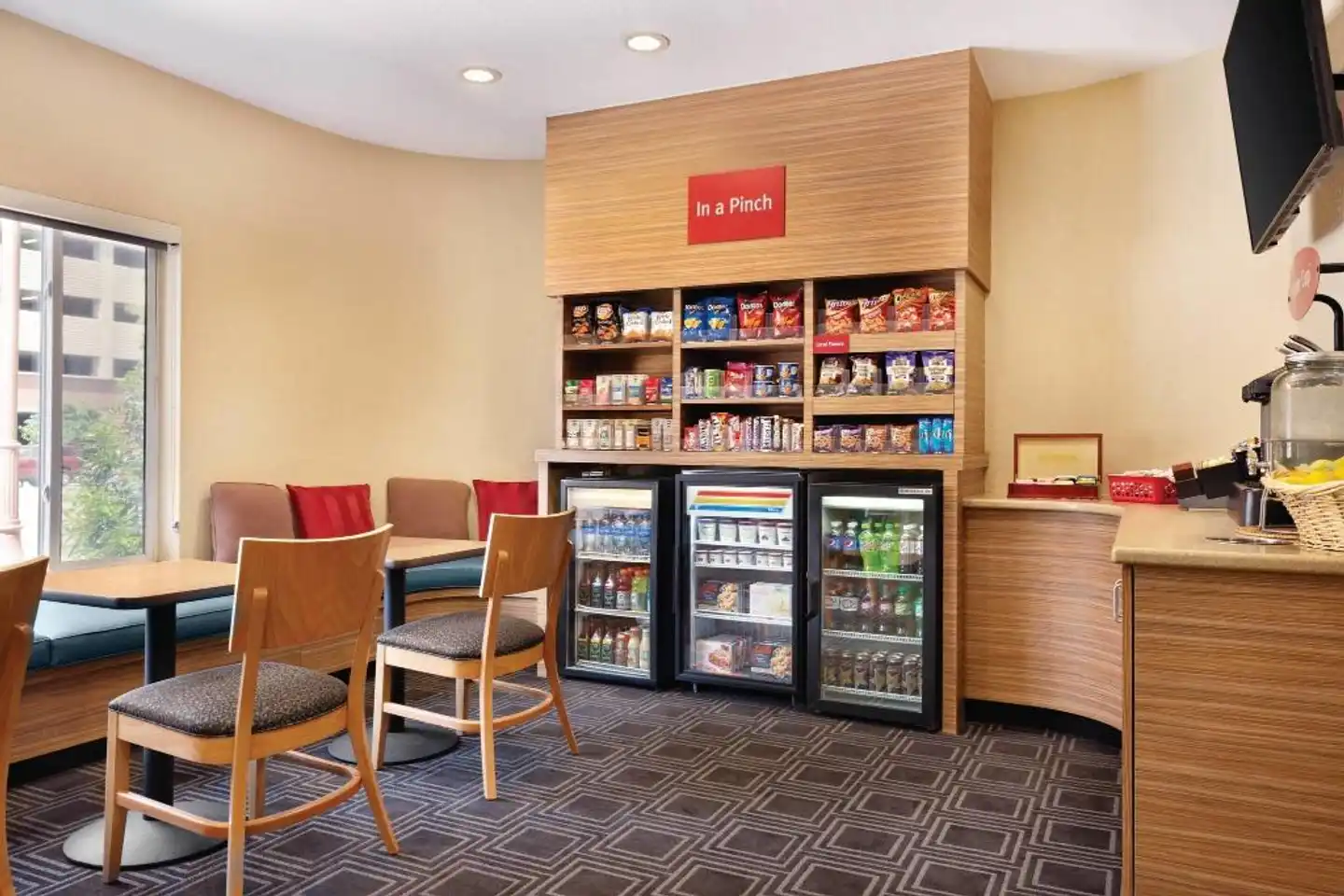 TownePlace Suites by Marriott Denver Downtown Lobby