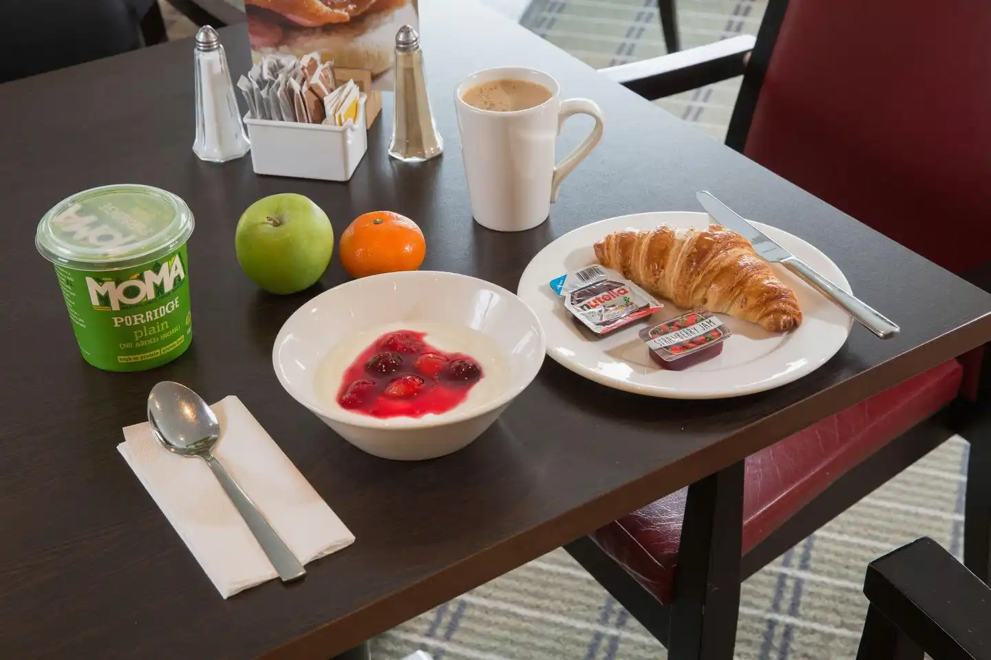 Holiday Inn Express Gloucester - South Restaurant