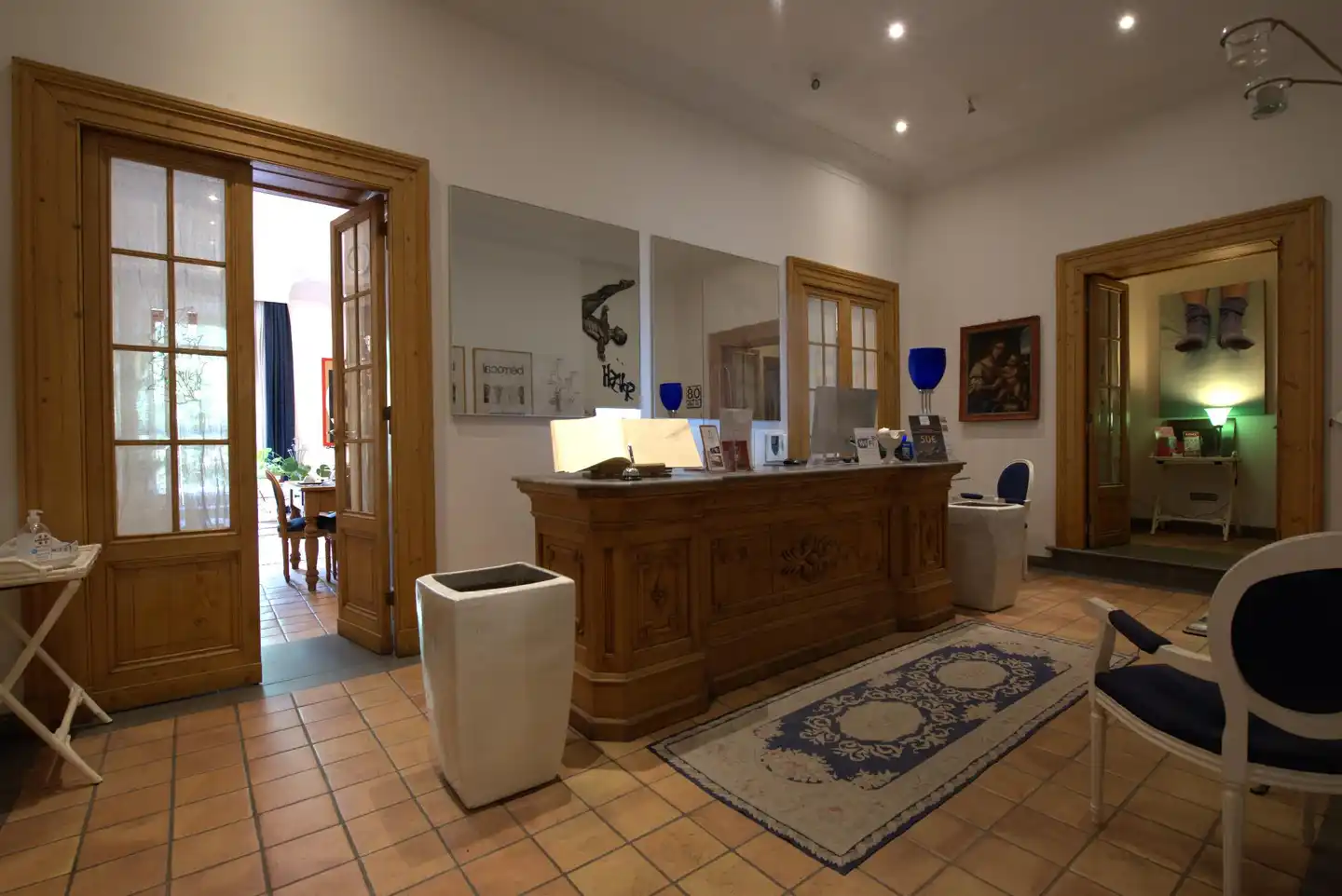 Cairoli Lobby