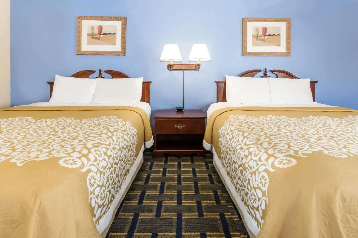 Days Inn by Wyndham Plymouth Wellness