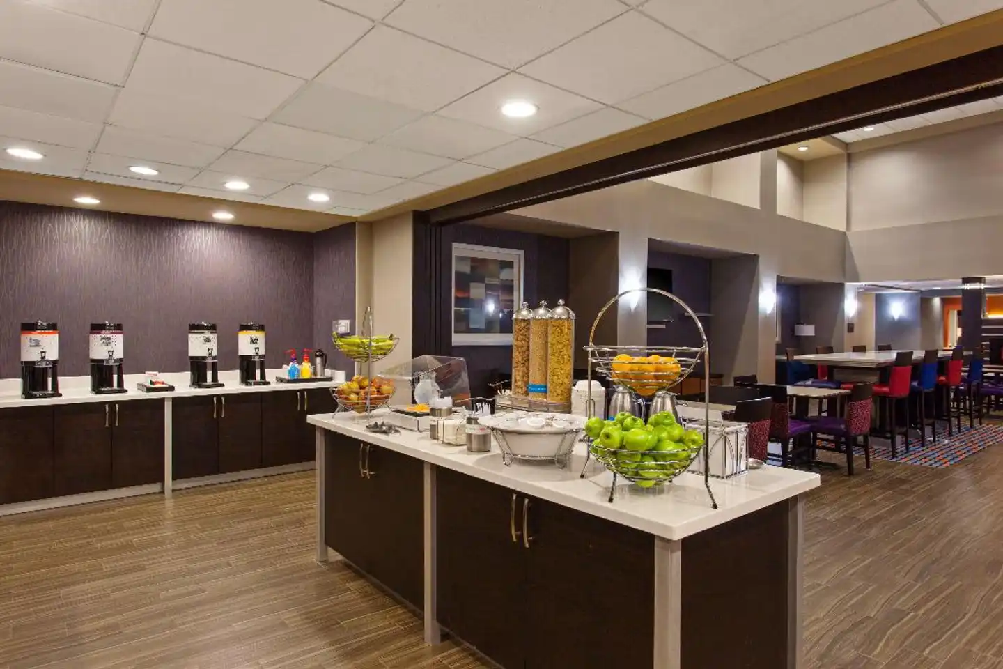 Hampton Inn & Suites Merced Restaurant