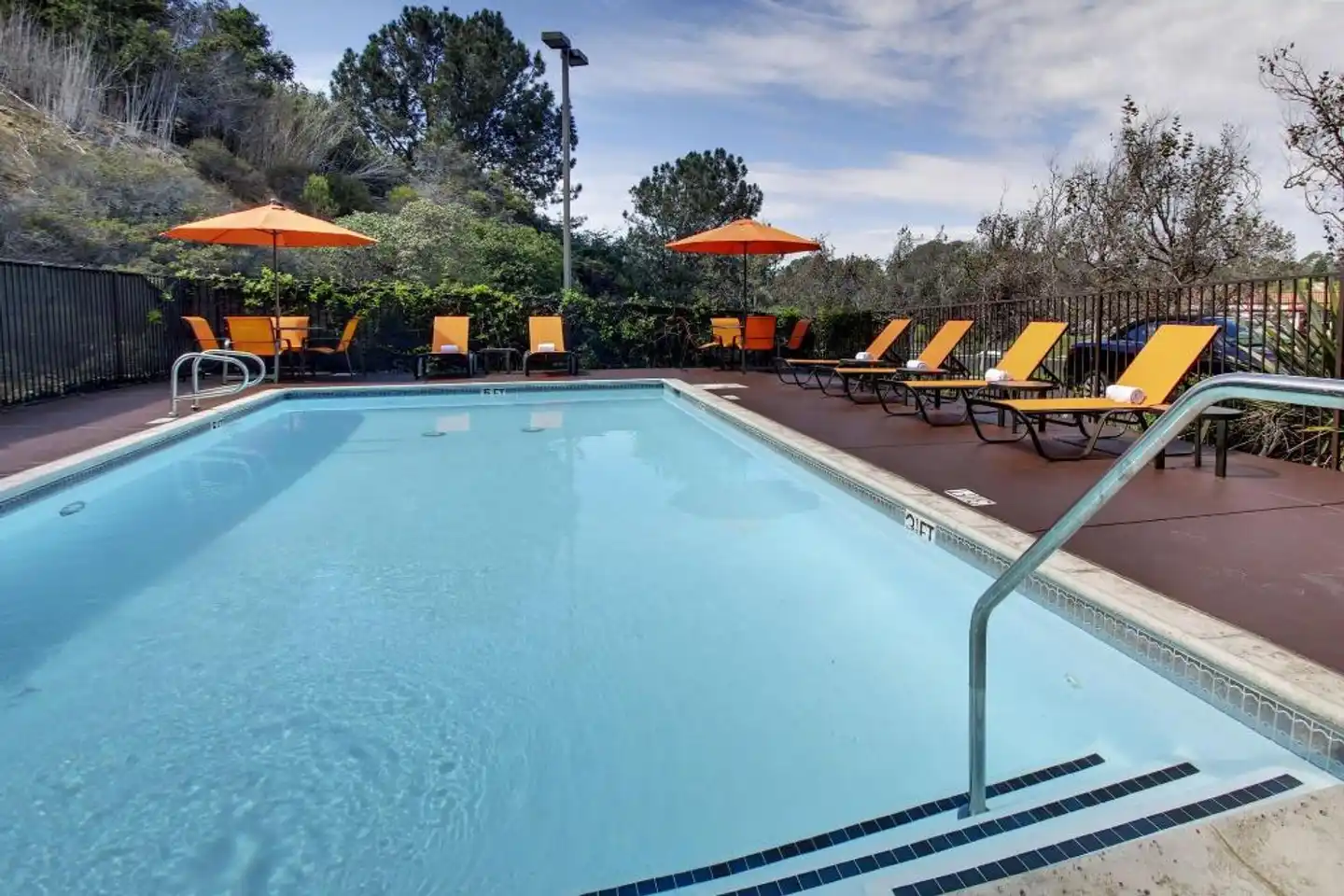 Days Inn by Wyndham Encinitas Moonlight Beach Pool