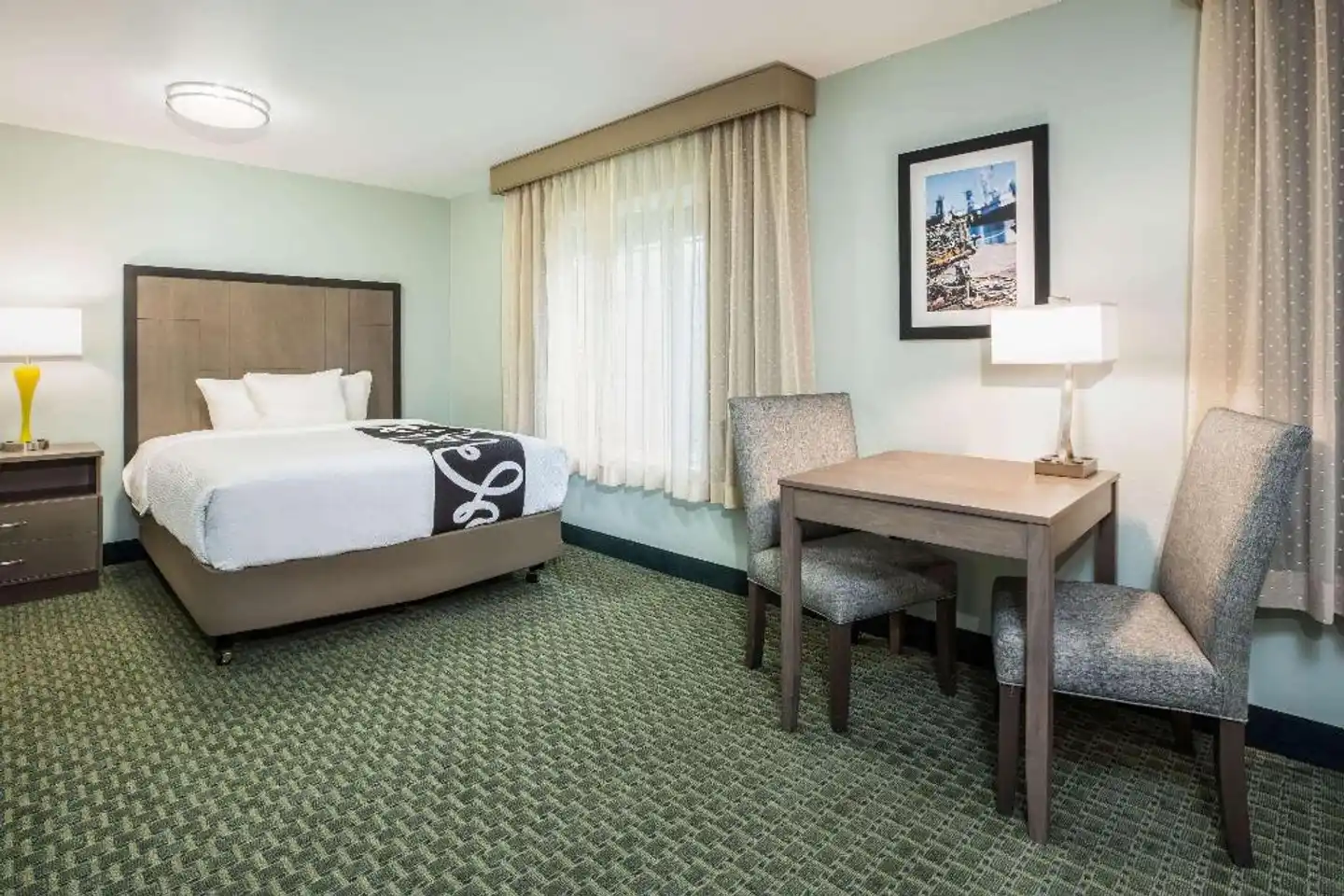 La Quinta Inn & Suites by Wyndham Newport Wohnbeispiel