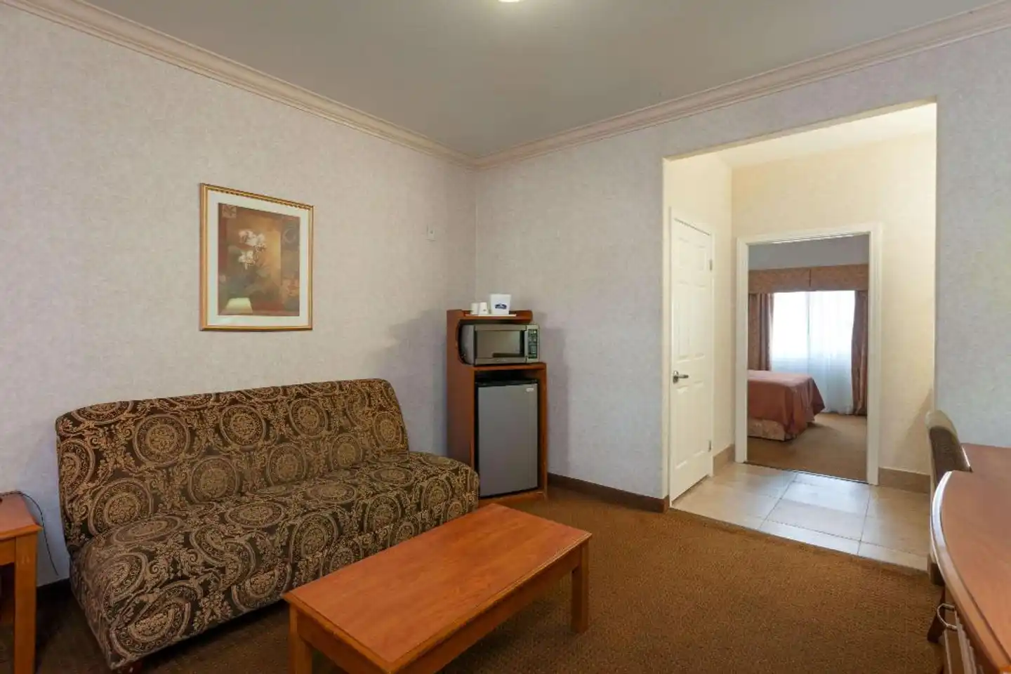 Howard Johnson by Wyndham Pico Rivera Hotel & Suites Wohnbeispiel