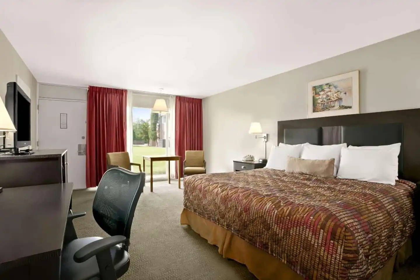 Ramada by Wyndham Washington Wohnbeispiel