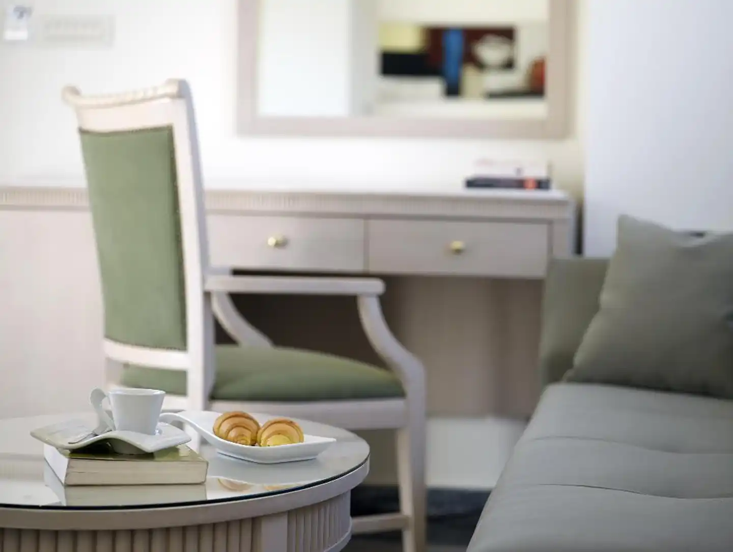 Amazon Hotel Athens Wohnbeispiel