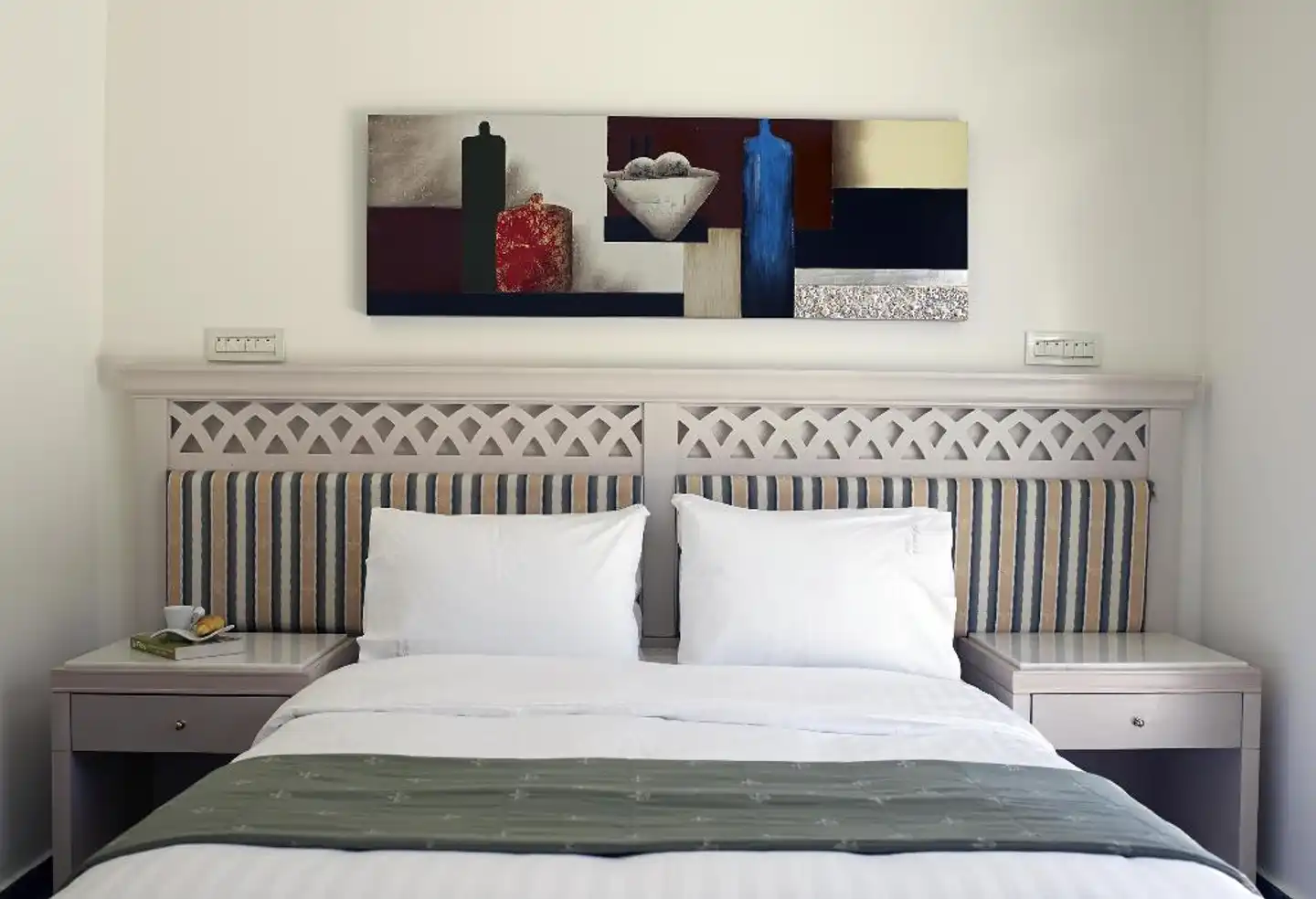 Amazon Hotel Athens Wohnbeispiel