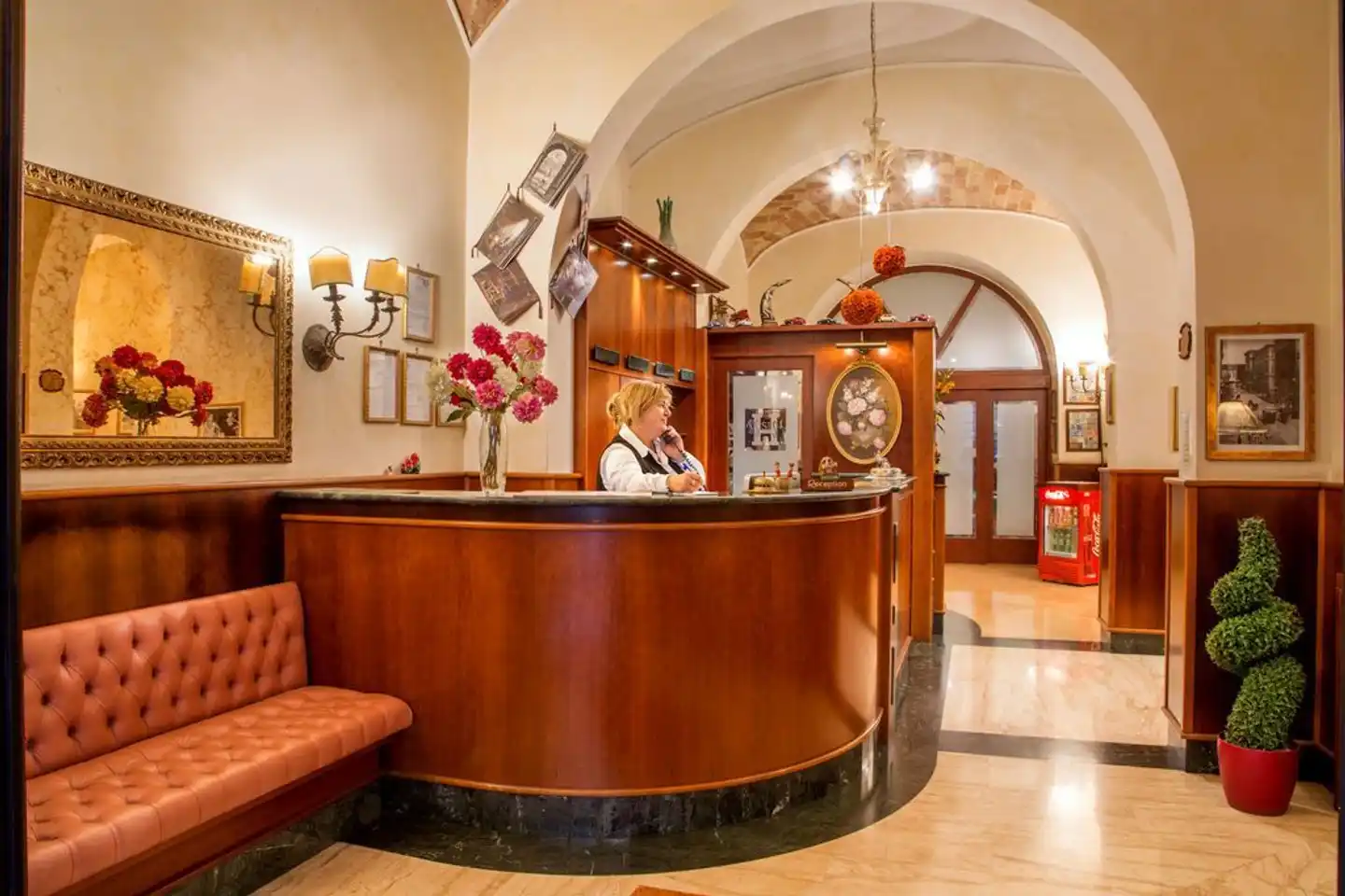 Assisi Lobby