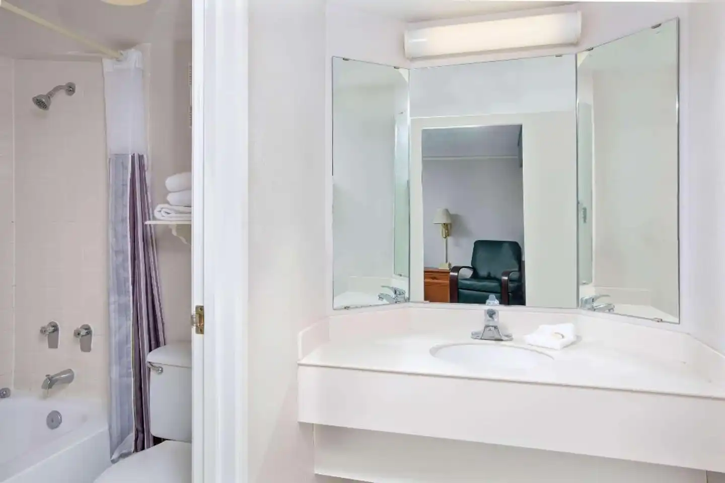 La Quinta Inn Reno Airport NV Badezimmer