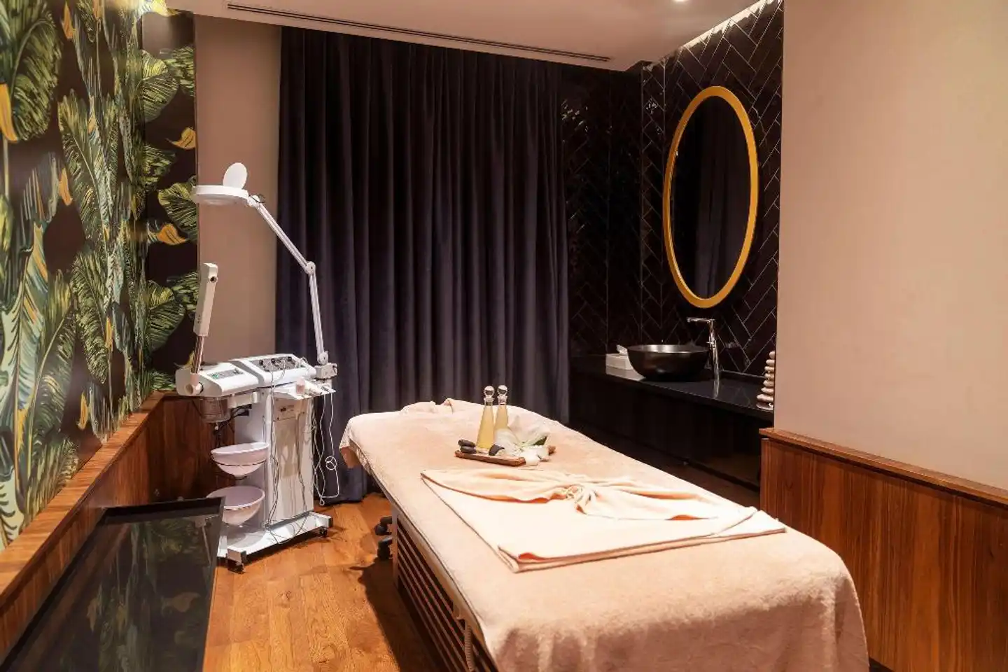 Ramada Plaza by Wyndham Istanbul City Center Restaurant