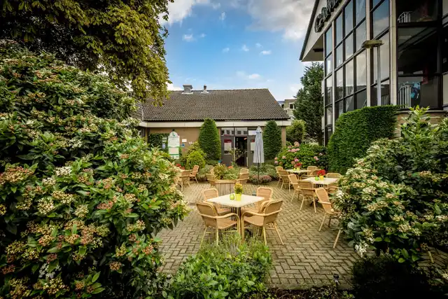 Campanile Rotterdam Oost Terrasse