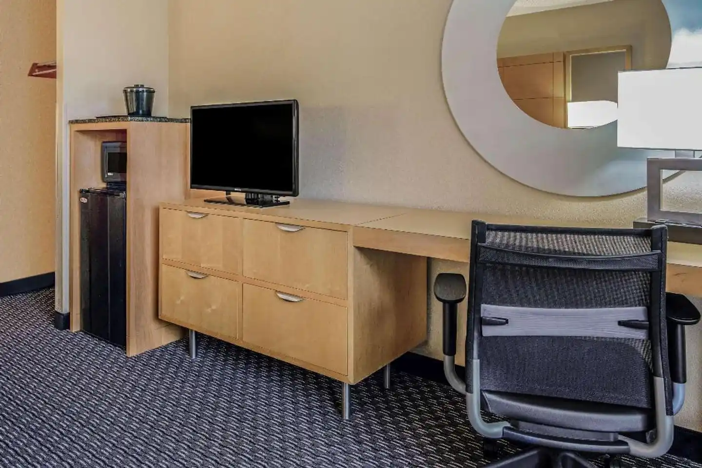 La Quinta Inn & Suites by Wyndham Naples Downtown Wohnbeispiel