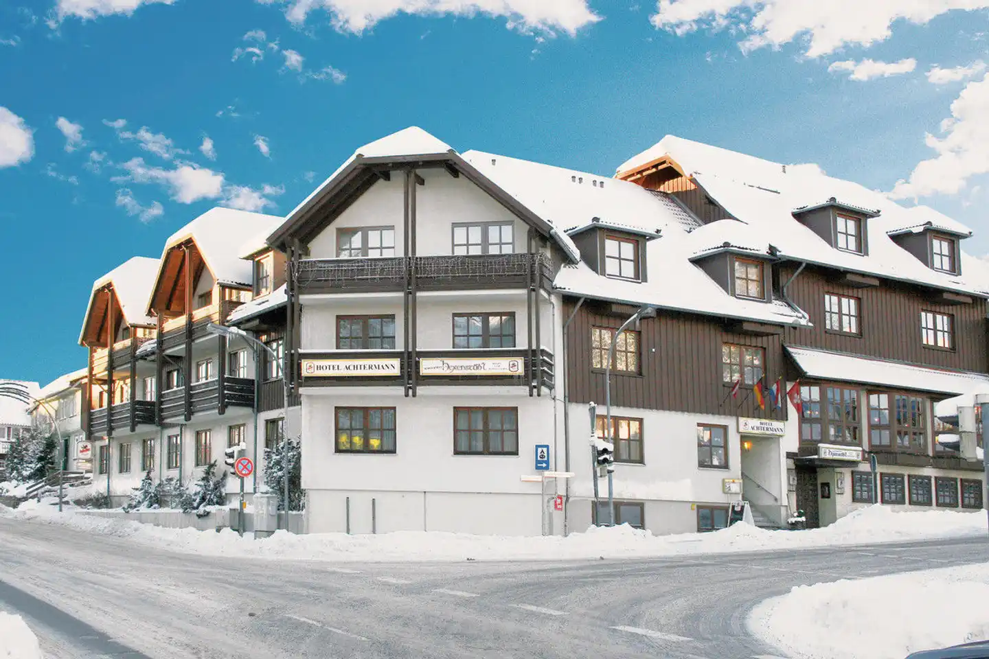 Hotel Achtermann Aussenansicht