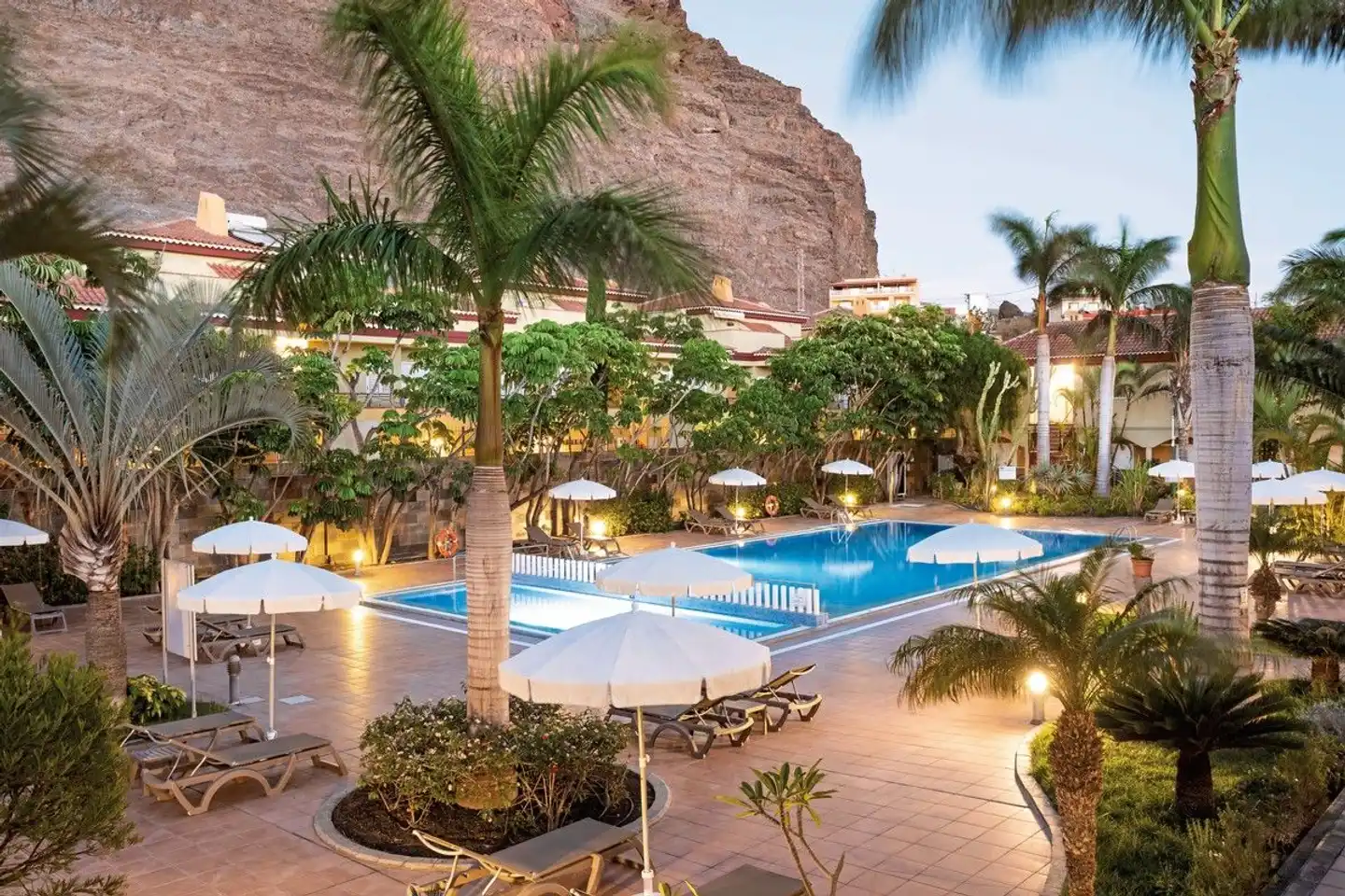 Residencial El Llano Pool