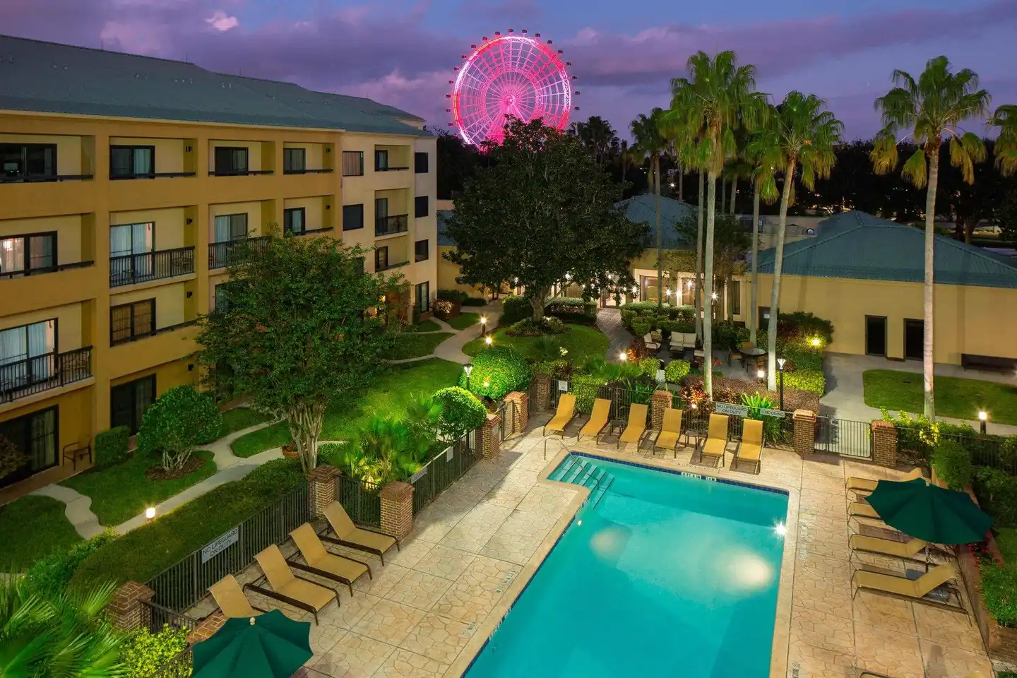 Courtyard by Marriott Orlando International Drive/Convention Center Pool