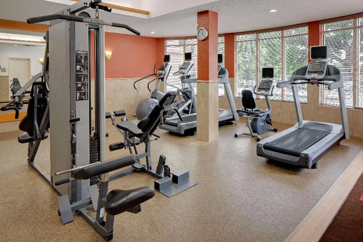 Hilton Garden Inn DFW Airport South Sport und Entertainment