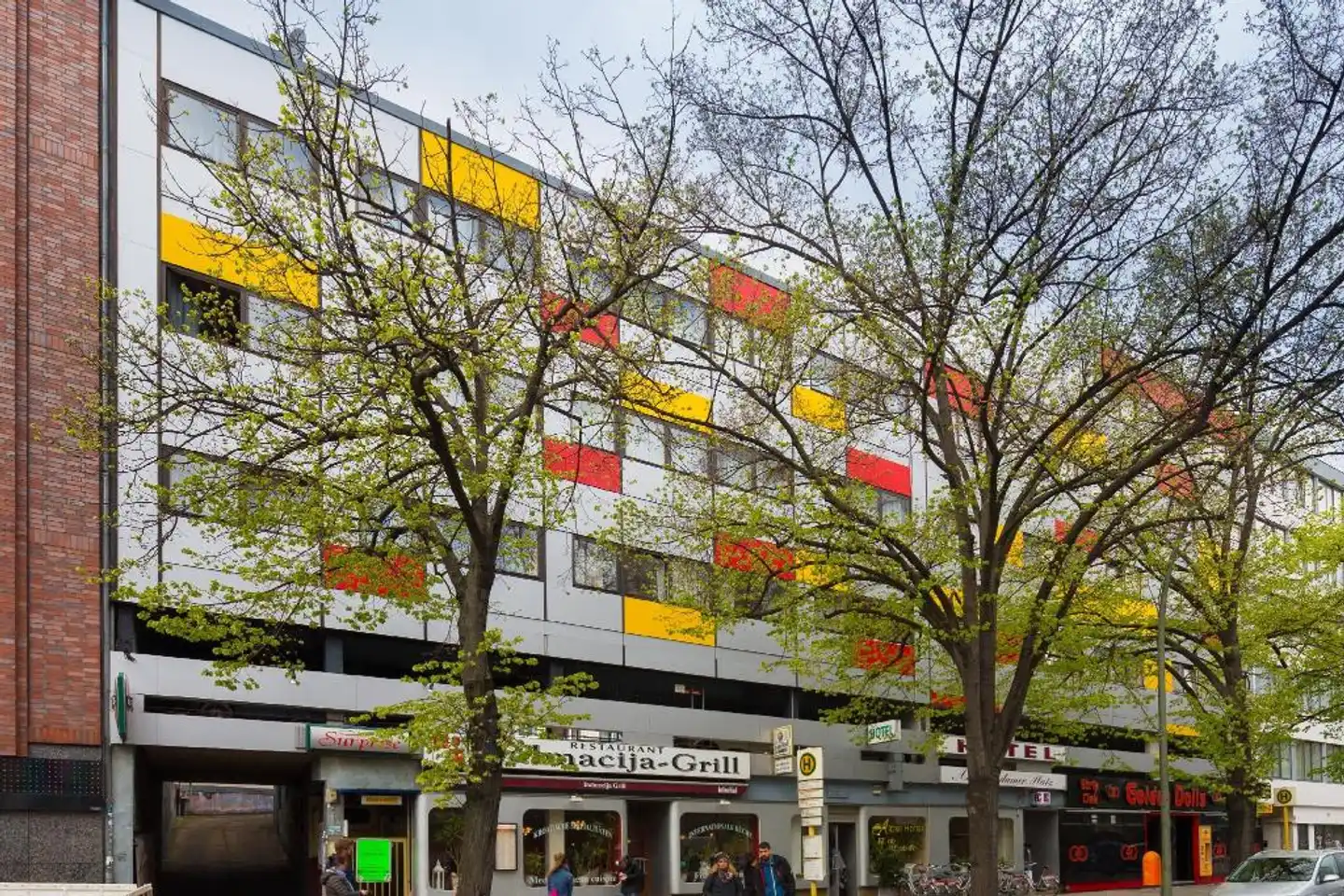 Alper Am Potsdamer Platz Aussenansicht