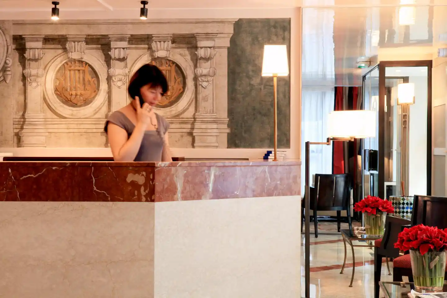 Folkestone Opéra Lobby