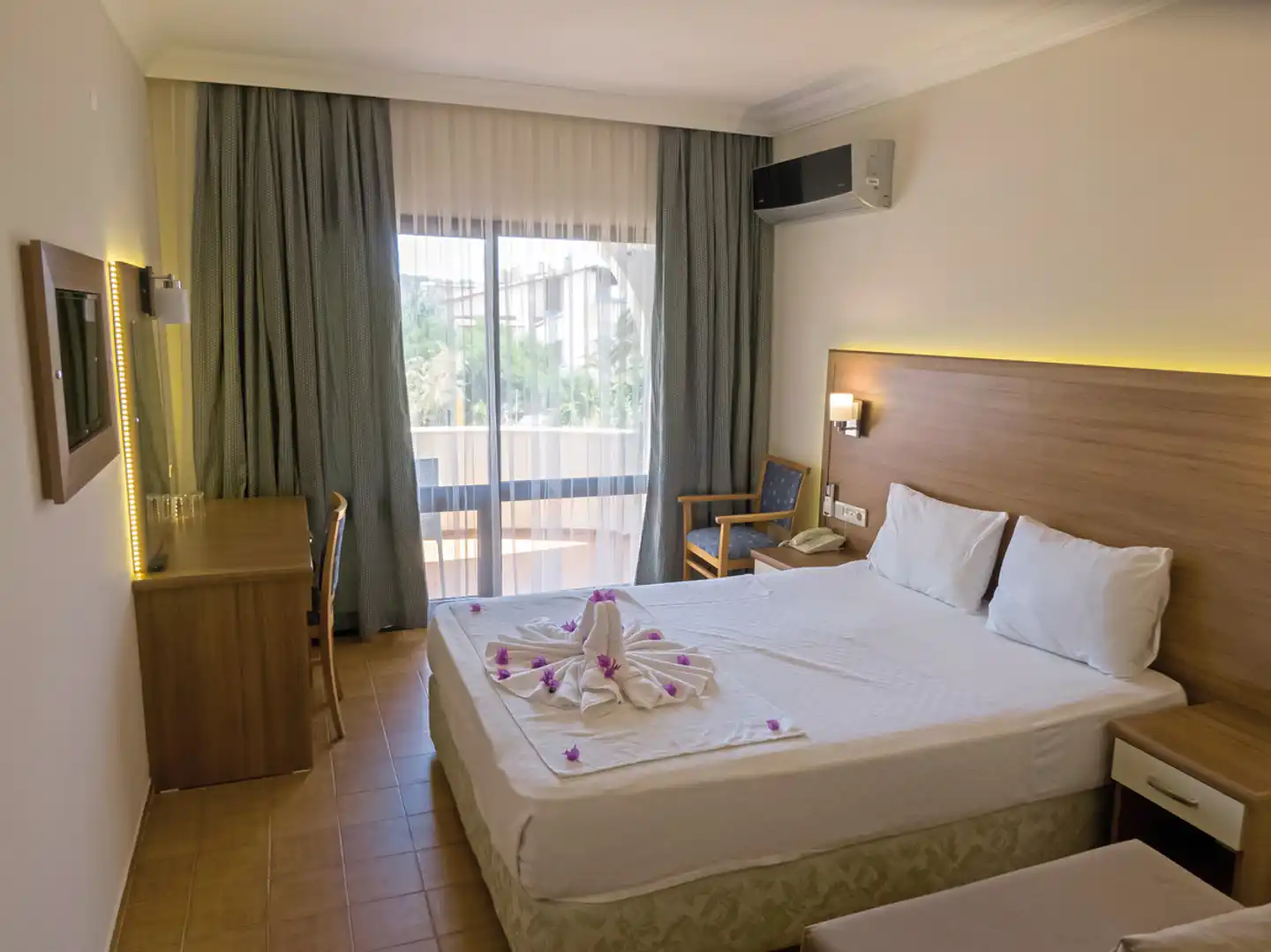 Dogan Paradise Beach Hotel Wohnbeispiel