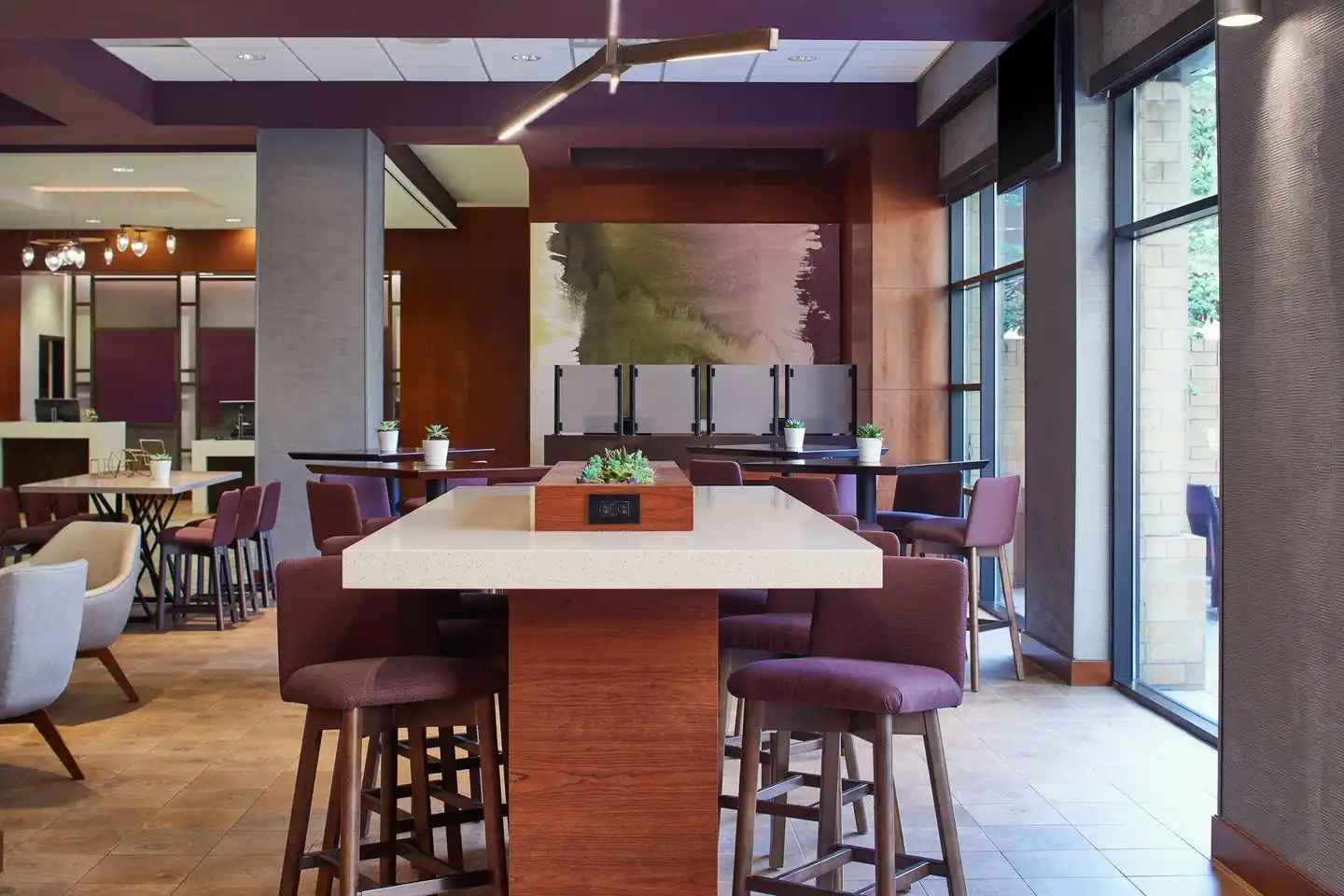 Courtyard by Marriott Portland Downtown/Convention Center Bar
