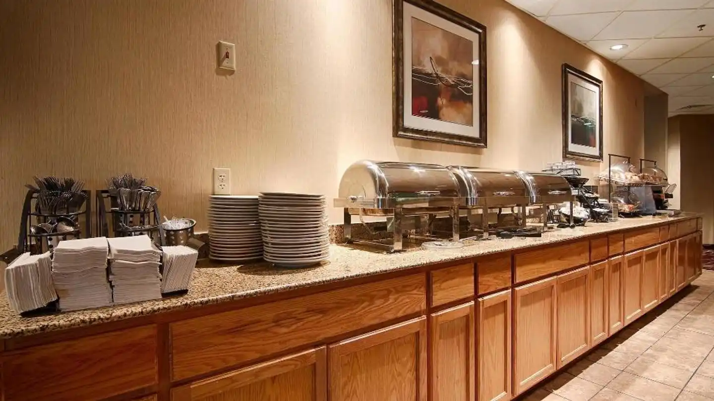 Ramada by Wyndham East Syracuse Carrier Circle Wohnbeispiel