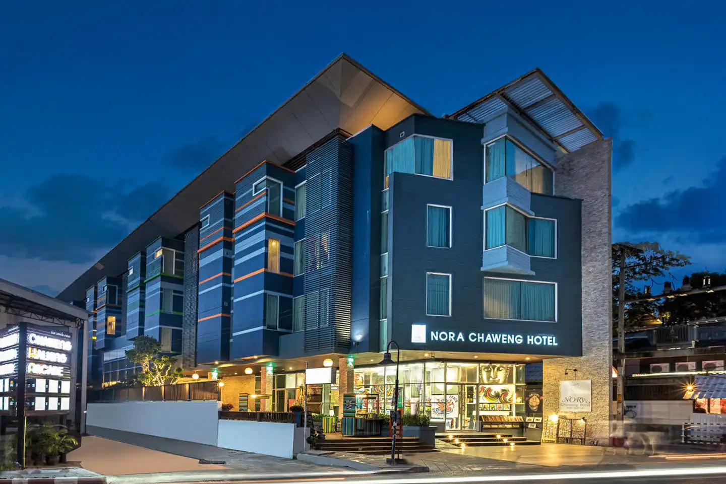 Nora Chaweng Hotel Aussenansicht